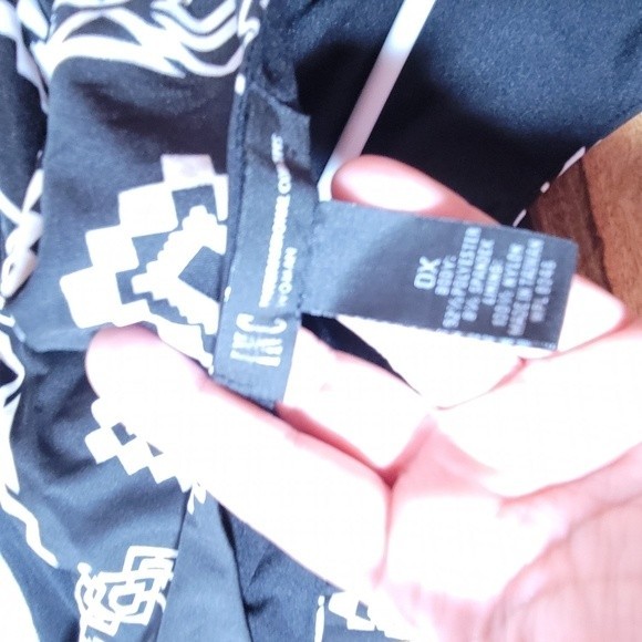 INC International Concepts Womens sleeveless dress Black/White size XL - Picture 5 of 6